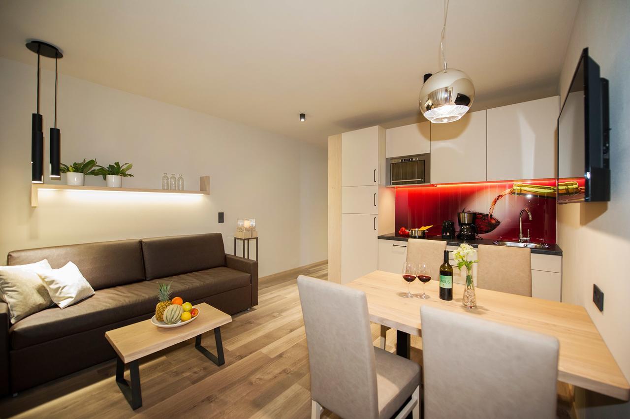Haus Gregori Aparthotel Caldaro Kültér fotó